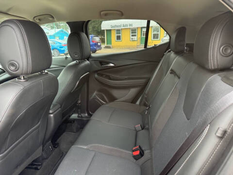 2022 Buick Encore GX Select