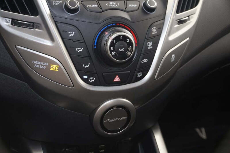 2016 Hyundai Veloster