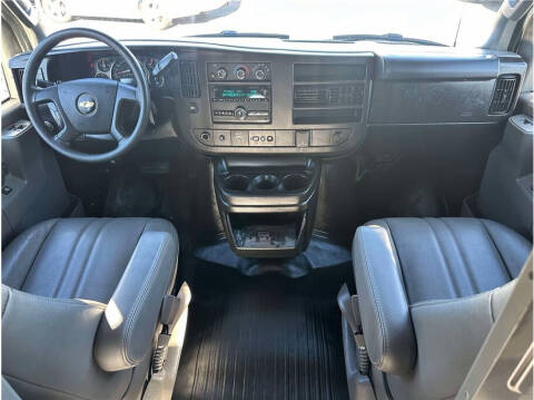 2019 Chevrolet Express 2500
