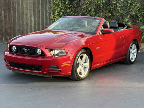 2013 Ford Mustang GT Premium