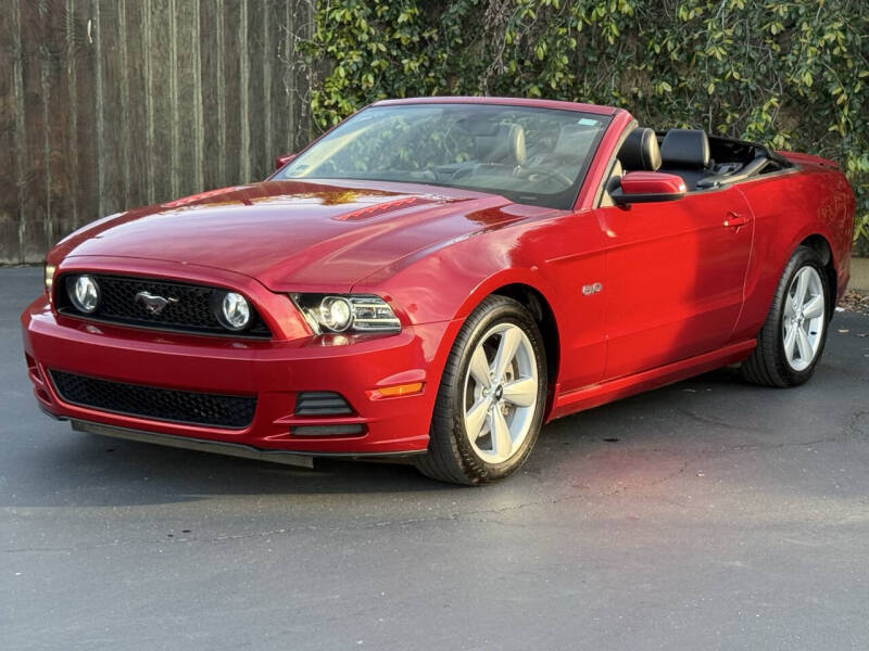 2013 Ford Mustang GT Premium