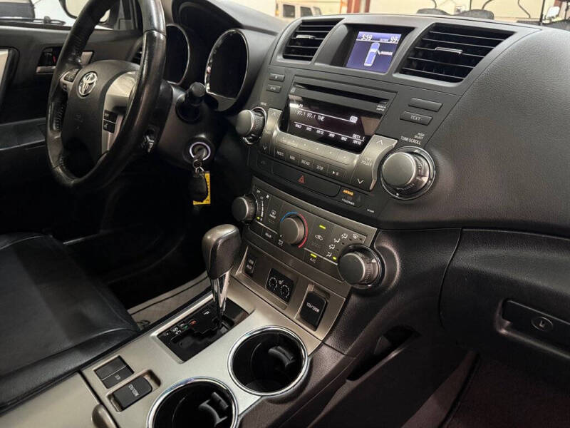 2012 Toyota Highlander