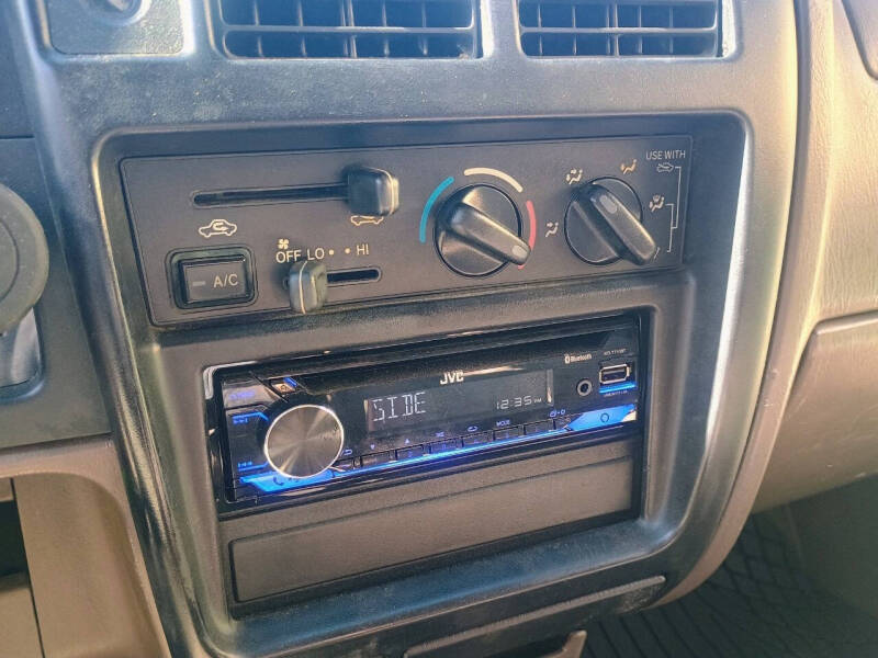 2000 Toyota Tacoma