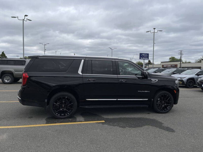 2022 GMC Yukon XL SLT