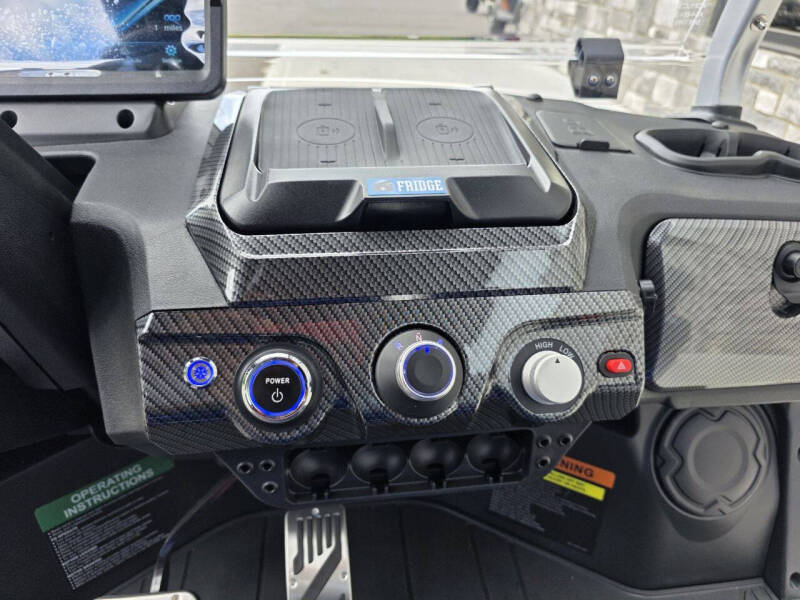 2025 Evolution D-MAX GT6