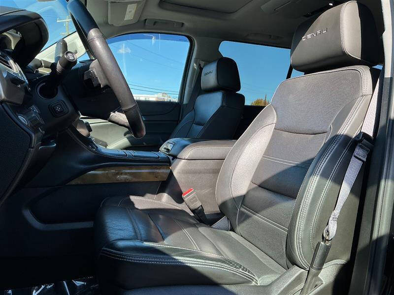 2017 GMC Yukon XL Denali