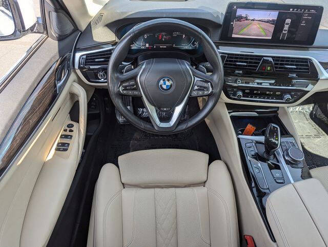 2022 BMW 5 Series for sale at Axio Auto Boise in Boise, ID