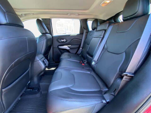 2017 Jeep Cherokee Overland