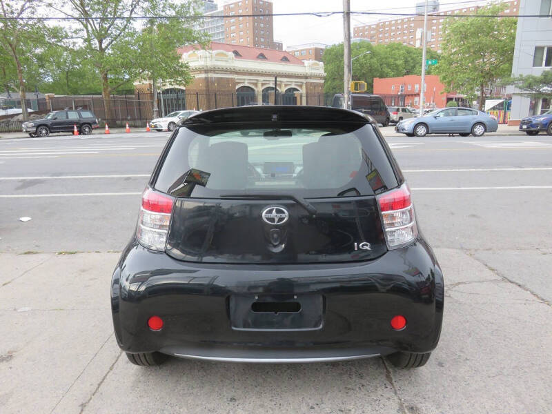 2014 Scion iQ