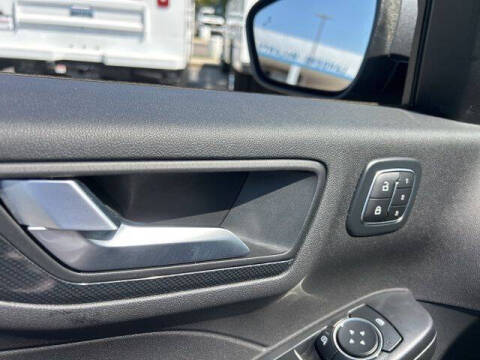 2023 Ford Escape ST-Line Select