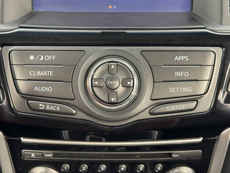 2018 Nissan Pathfinder S