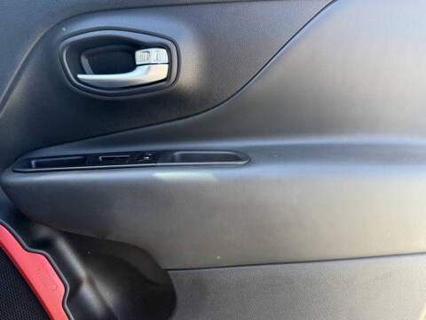 2022 Jeep Renegade Trailhawk