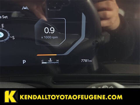 2025 Kia Carnival SX