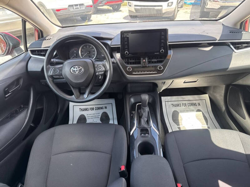 2022 Toyota Corolla LE