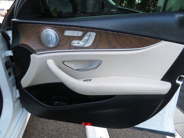 2018 Mercedes-Benz E-Class E 300