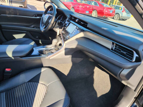 2019 Toyota Camry SE