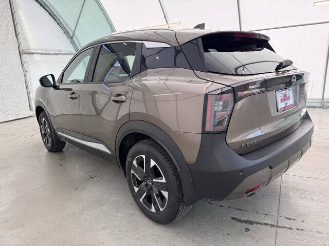 2025 Nissan Kicks SV