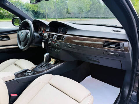 2012 BMW 3 Series 328i