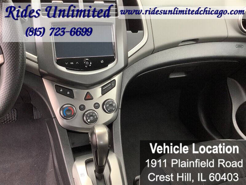 2016 Chevrolet Sonic LT Auto