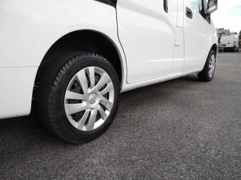 2017 Nissan NV200 SV