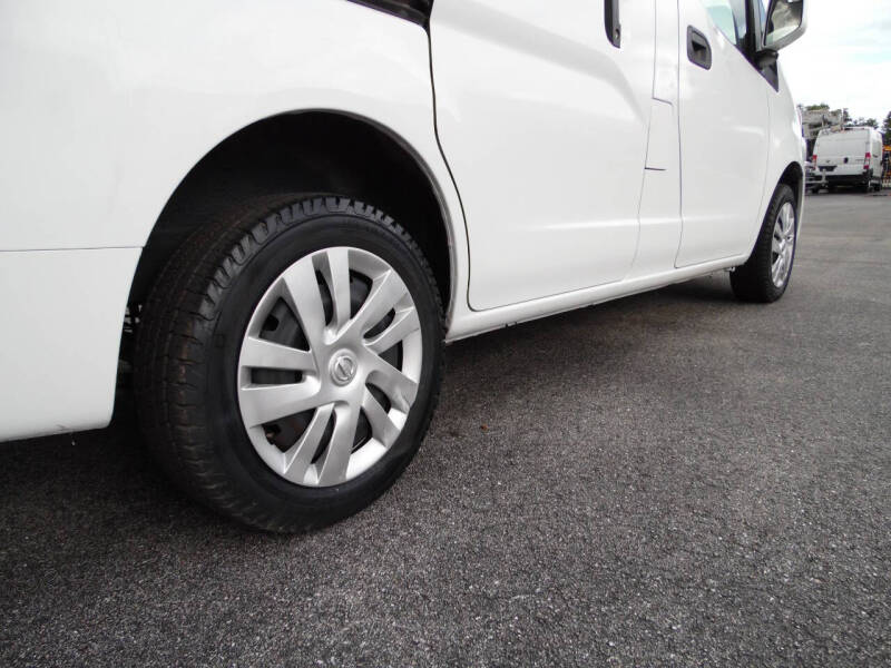 2017 Nissan NV200 SV