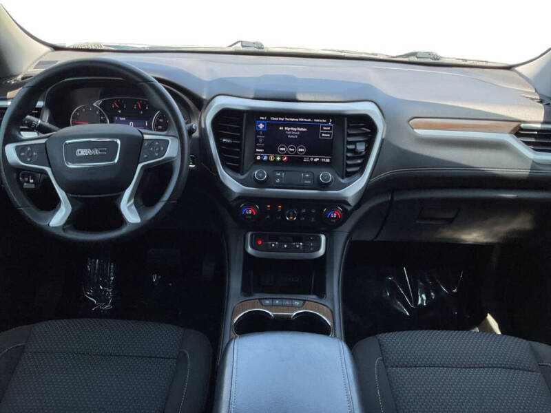 2021 GMC Acadia SLE