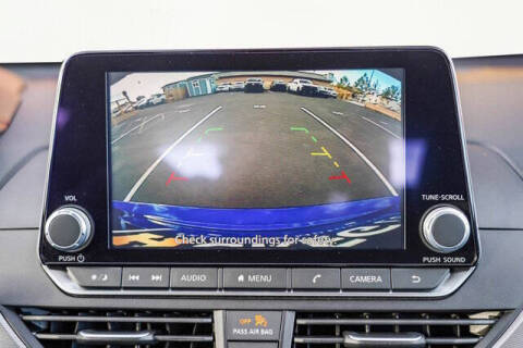 2025 Nissan Altima 2.5 SR