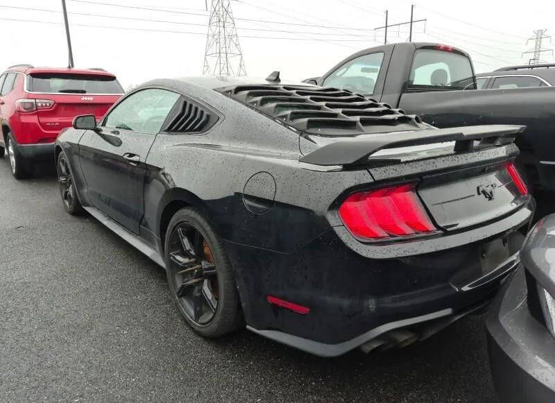 2020 Ford Mustang EcoBoost