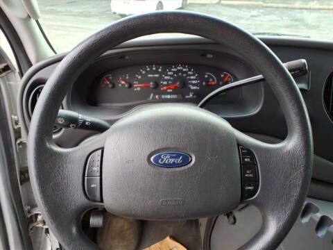 2005 Ford E-Series