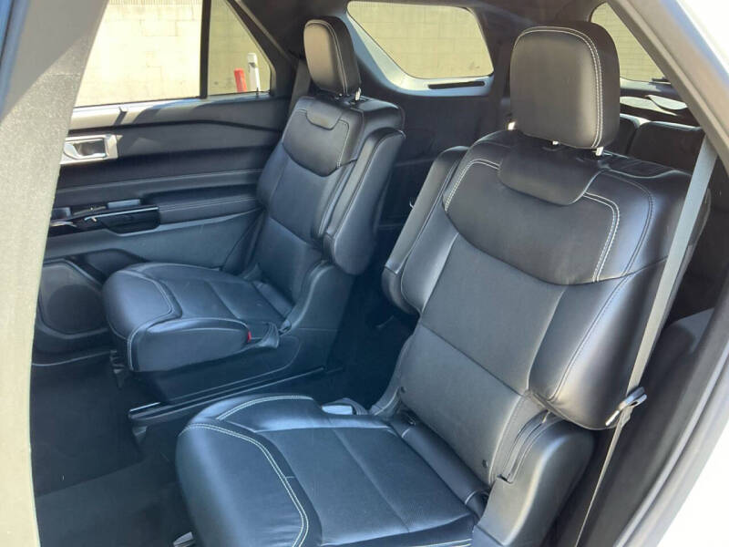 2023 Ford Explorer ST