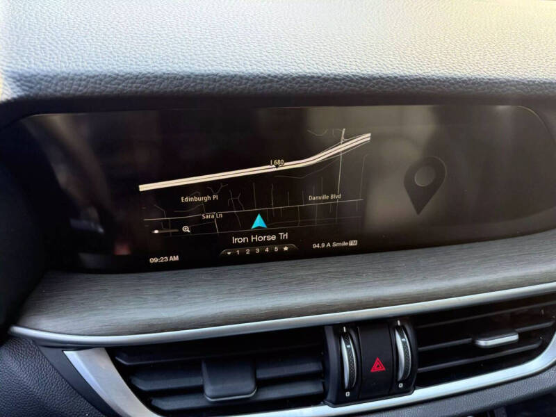 2018 Alfa Romeo Stelvio Ti