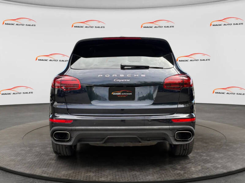 2017 Porsche Cayenne
