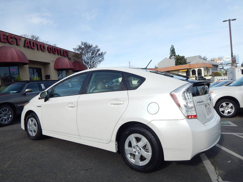 2011 Toyota Prius Two