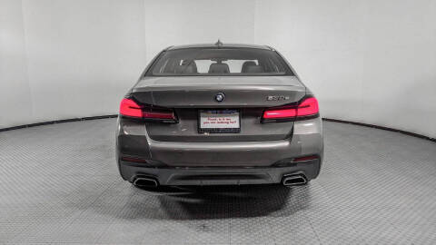 2022 BMW 5 Series 530e