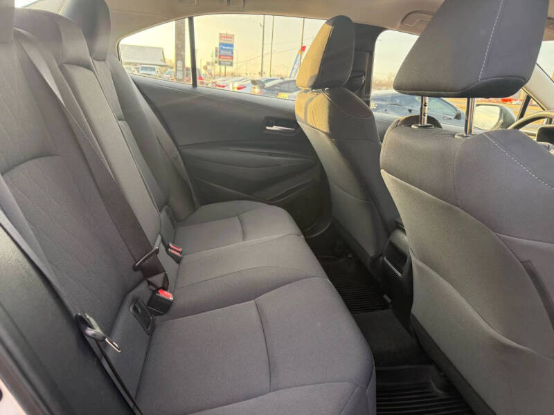 2020 Toyota Corolla LE