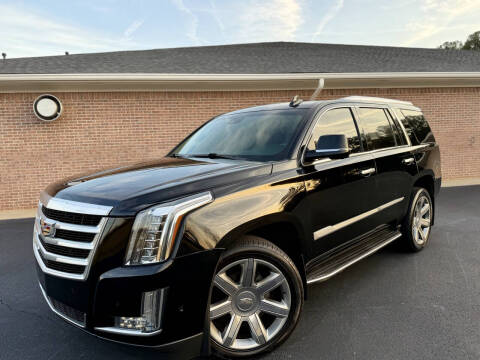2017 Cadillac Escalade Luxury