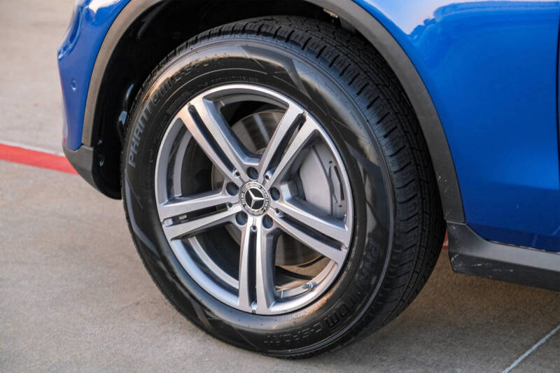 2022 Mercedes-Benz GLC GLC 300