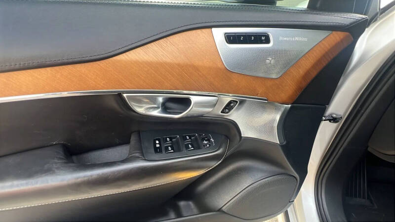 2016 Volvo XC90 T6 Inscription