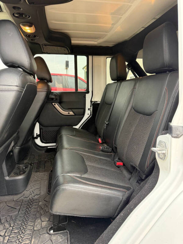 2016 Jeep Wrangler Unlimited Sahara 75th Anniversary