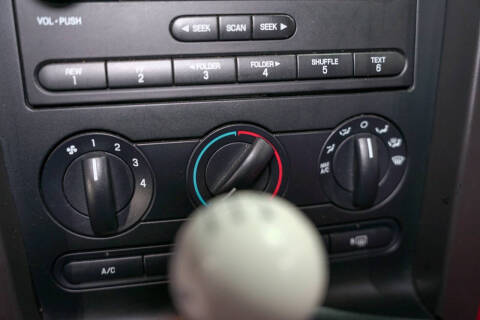 2005 Ford Mustang GT Premium