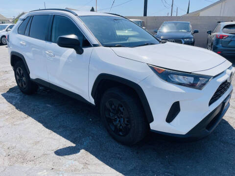 2019 Toyota RAV4 LE