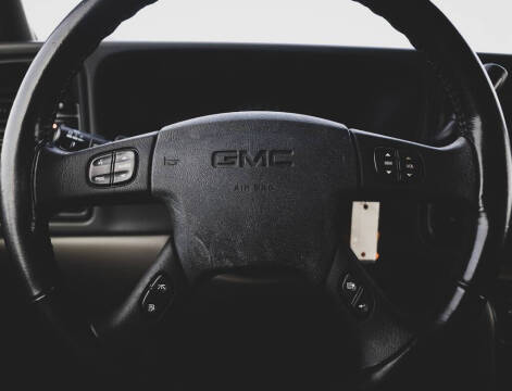 2004 GMC Yukon SLT