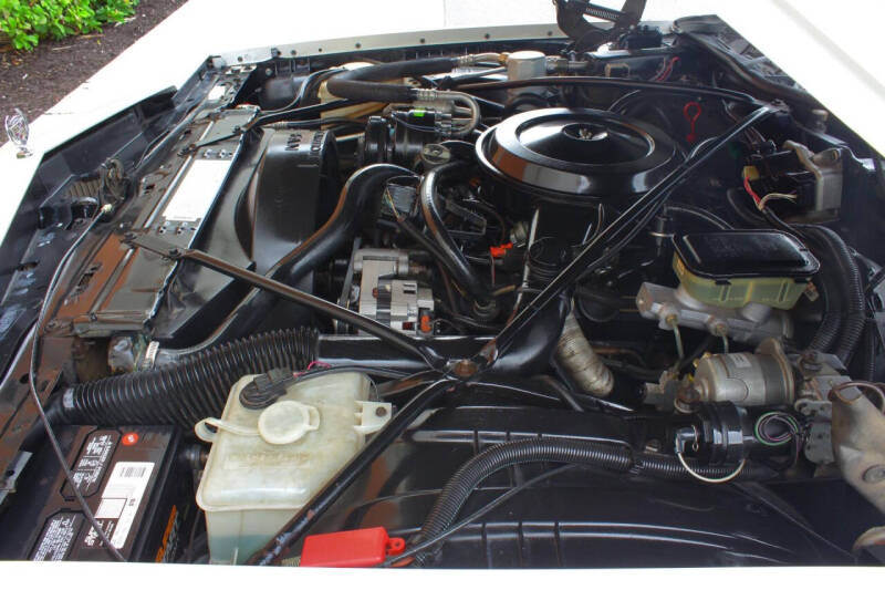 1990 Cadillac Brougham