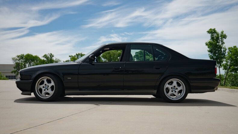 1991 BMW M5