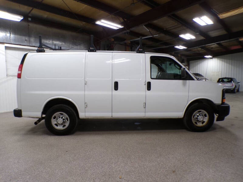 2017 Chevrolet Express 2500