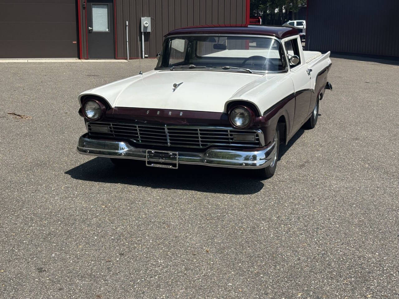 1957 Ford Ranchero 3