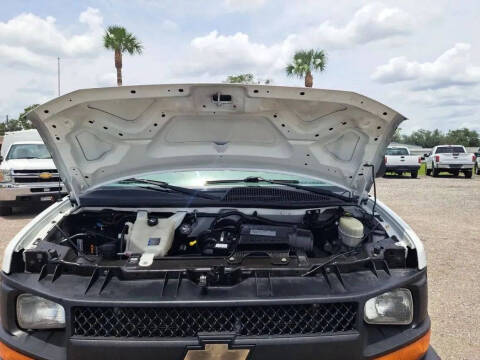2017 Chevrolet Express 2500