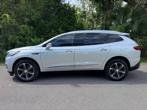 2020 Buick Enclave Essence