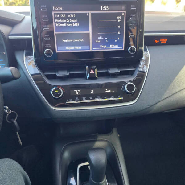 2020 Toyota Corolla LE