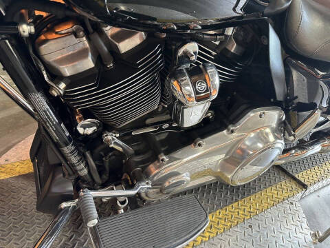 2019 Harley-Davidson® FLHT - Electra Glide® Sta